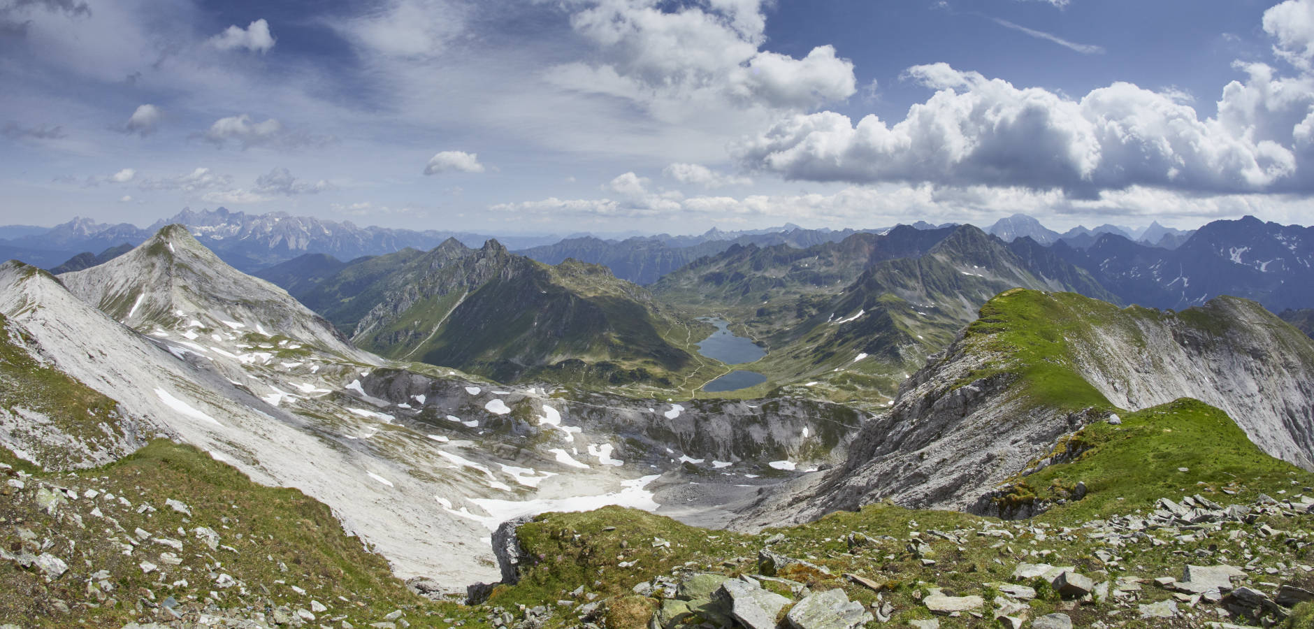 FOTO & GRAFIK Joachim Haschek.