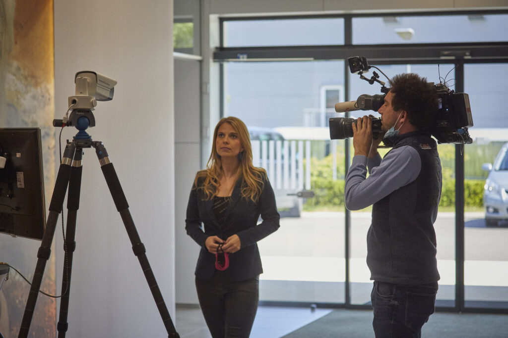 Reportage, Great Lengths, COVID-19-Maßnahmen